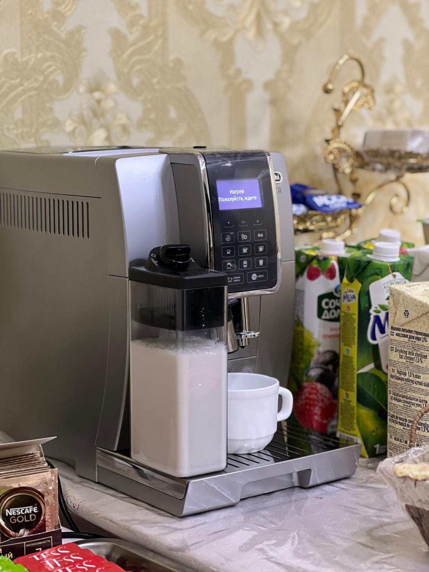 Diplomat Premium Hotel Samarkand Bagian luar foto